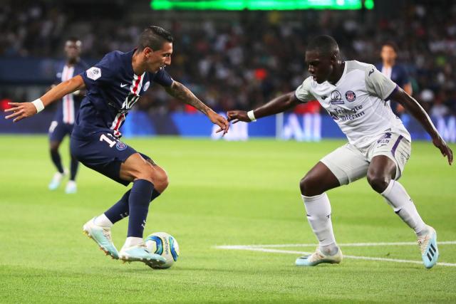 周琦6投6中砍12分5板 他仍是中国男篮最稳的点